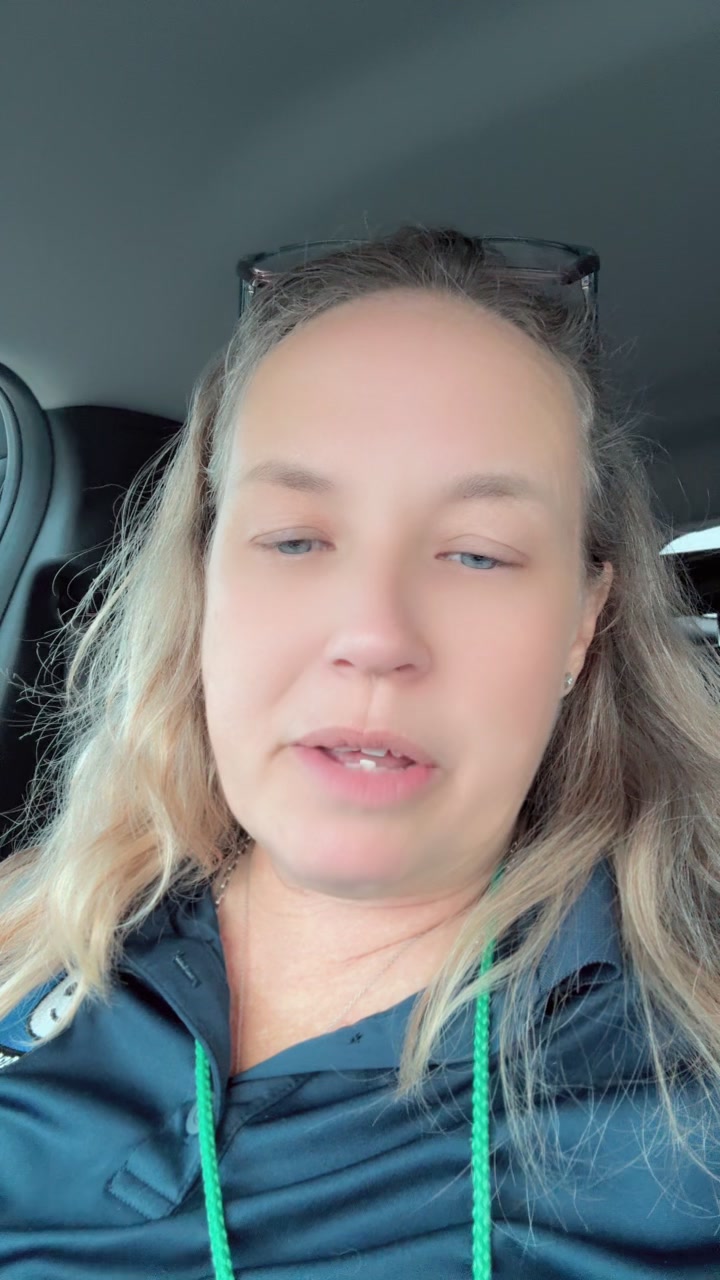 @melanieloveburrows72