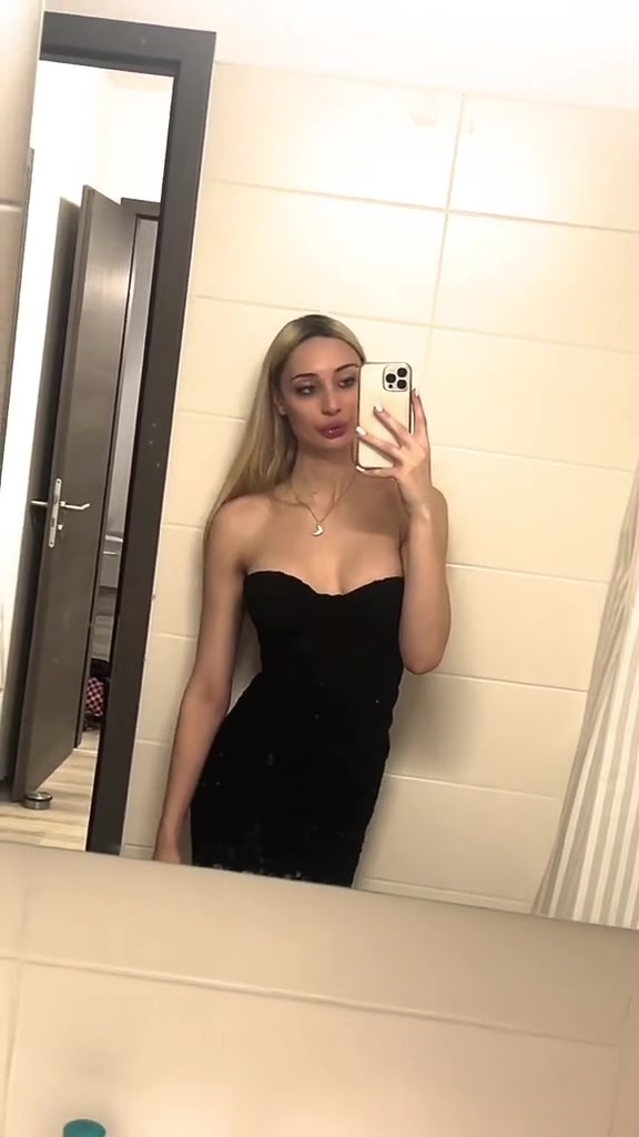 @Brilliant_Queen
