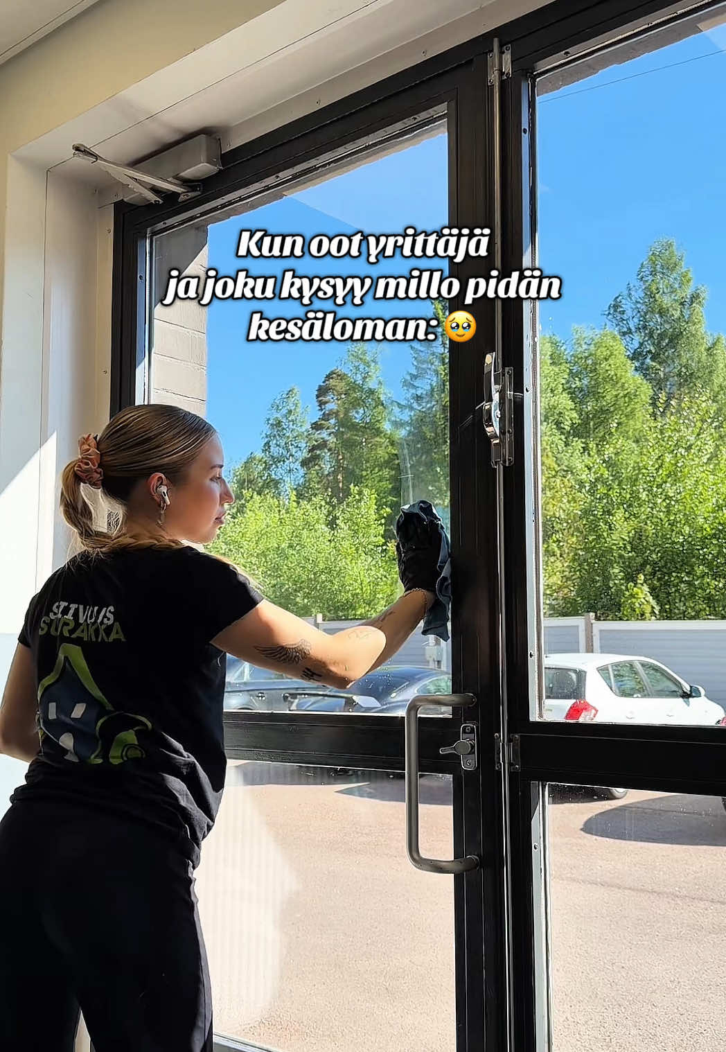 @Senna