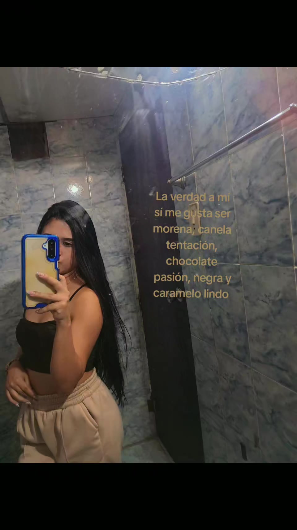 @𝒴