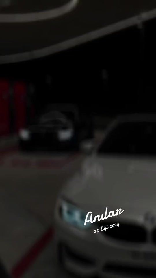 @๐ฒ๐
๐ฐ๐น๐๐๐ถ๐๐ฒ_๐๐บ