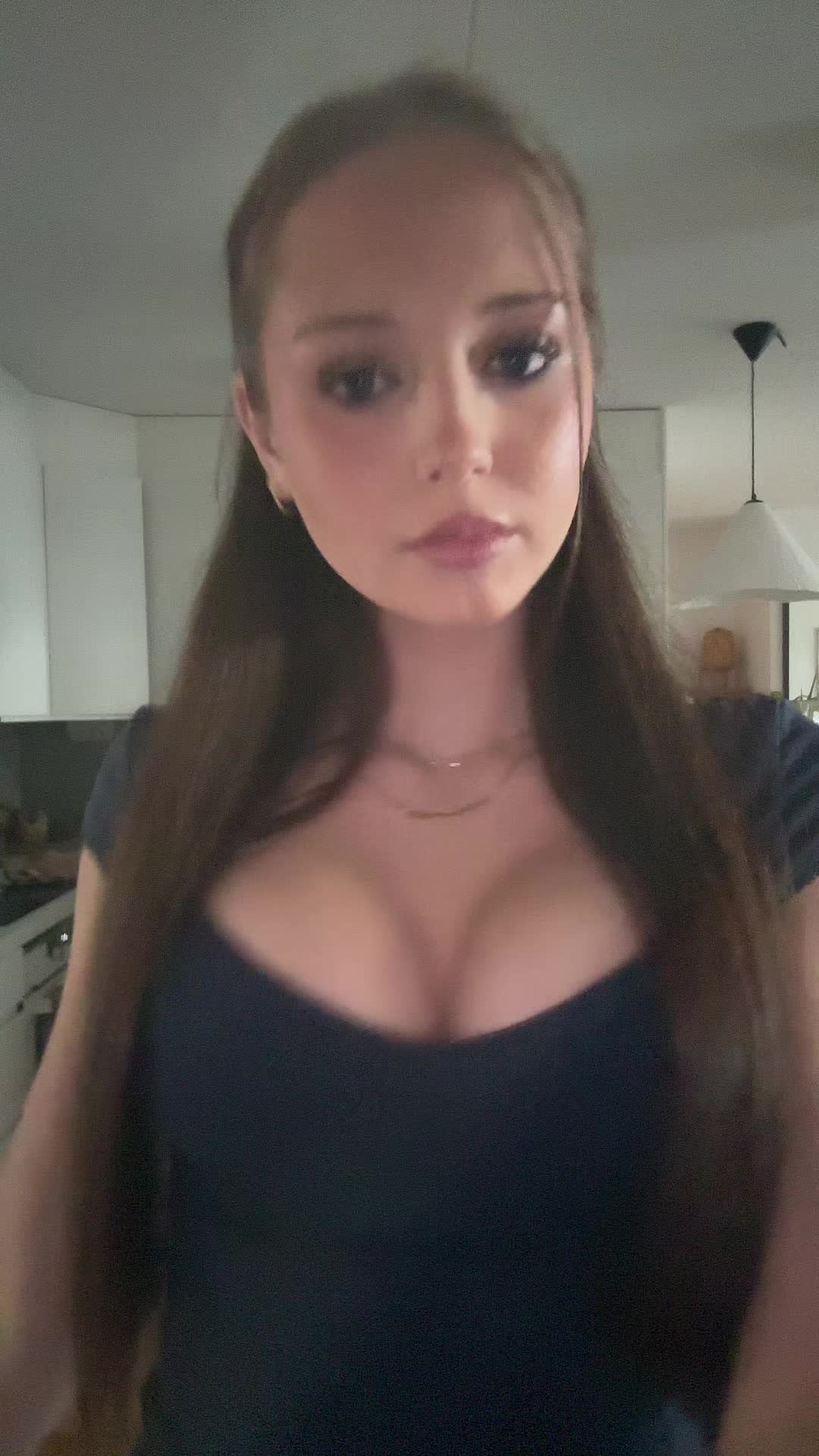 @Lo