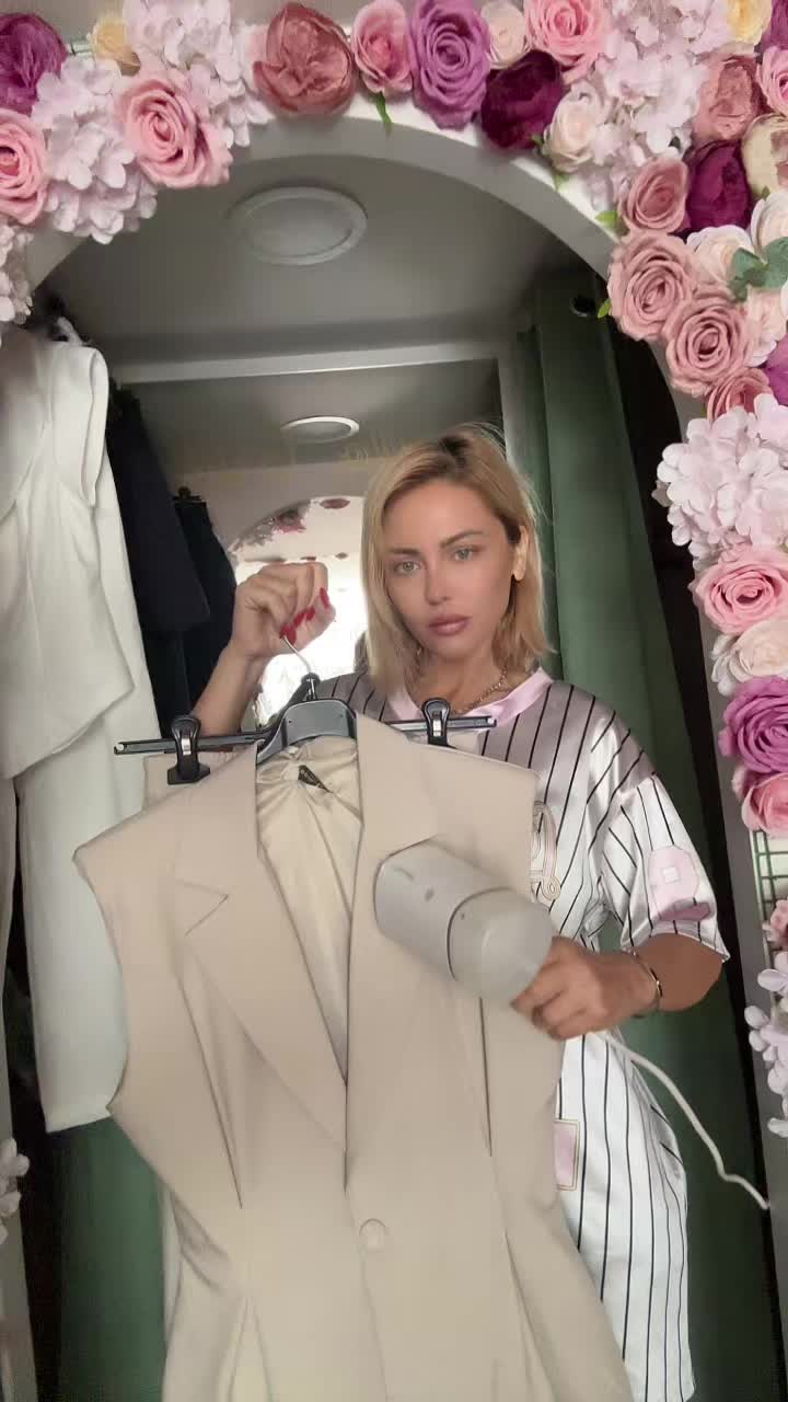 @Elena KJoy