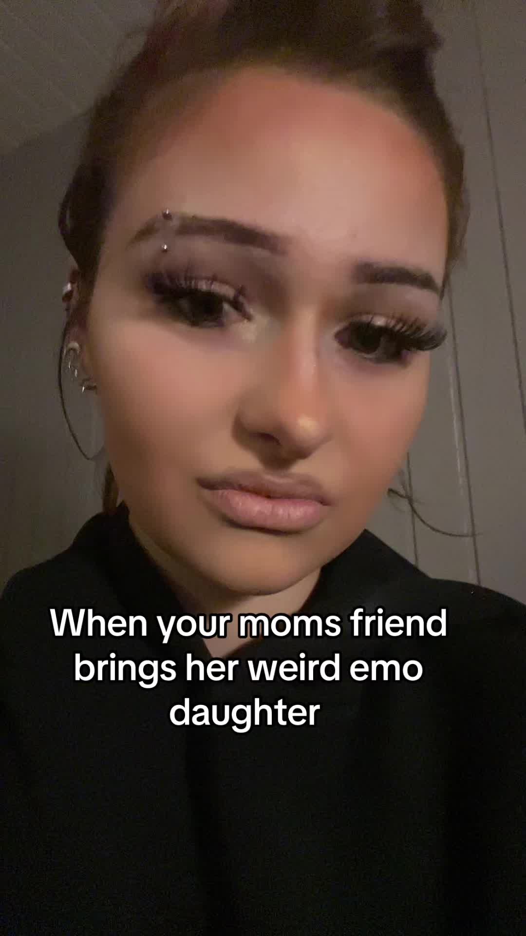 @Girl with the eyeliner