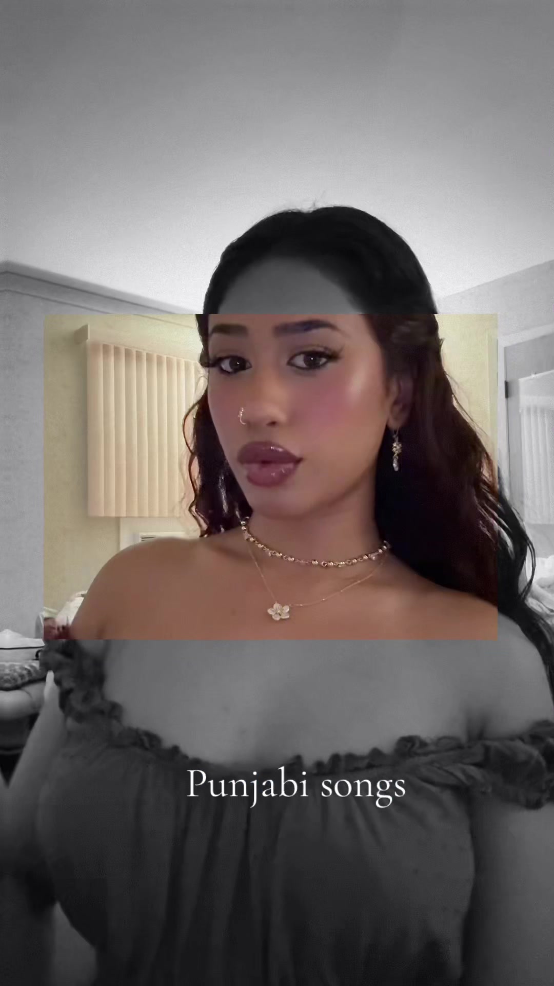 @desiiibaitsss