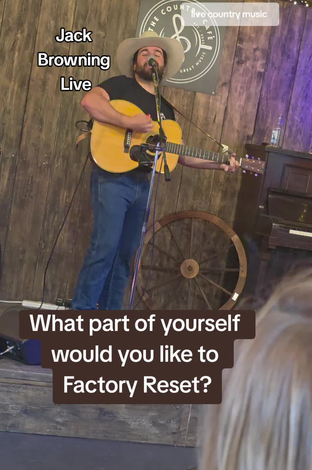 @Tony🤠🎶🖤