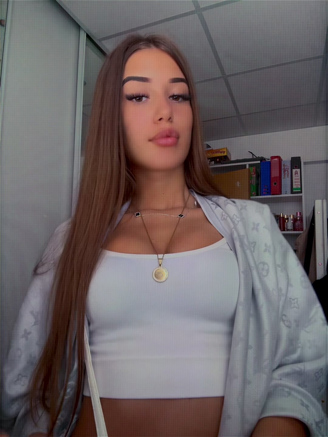 @clara