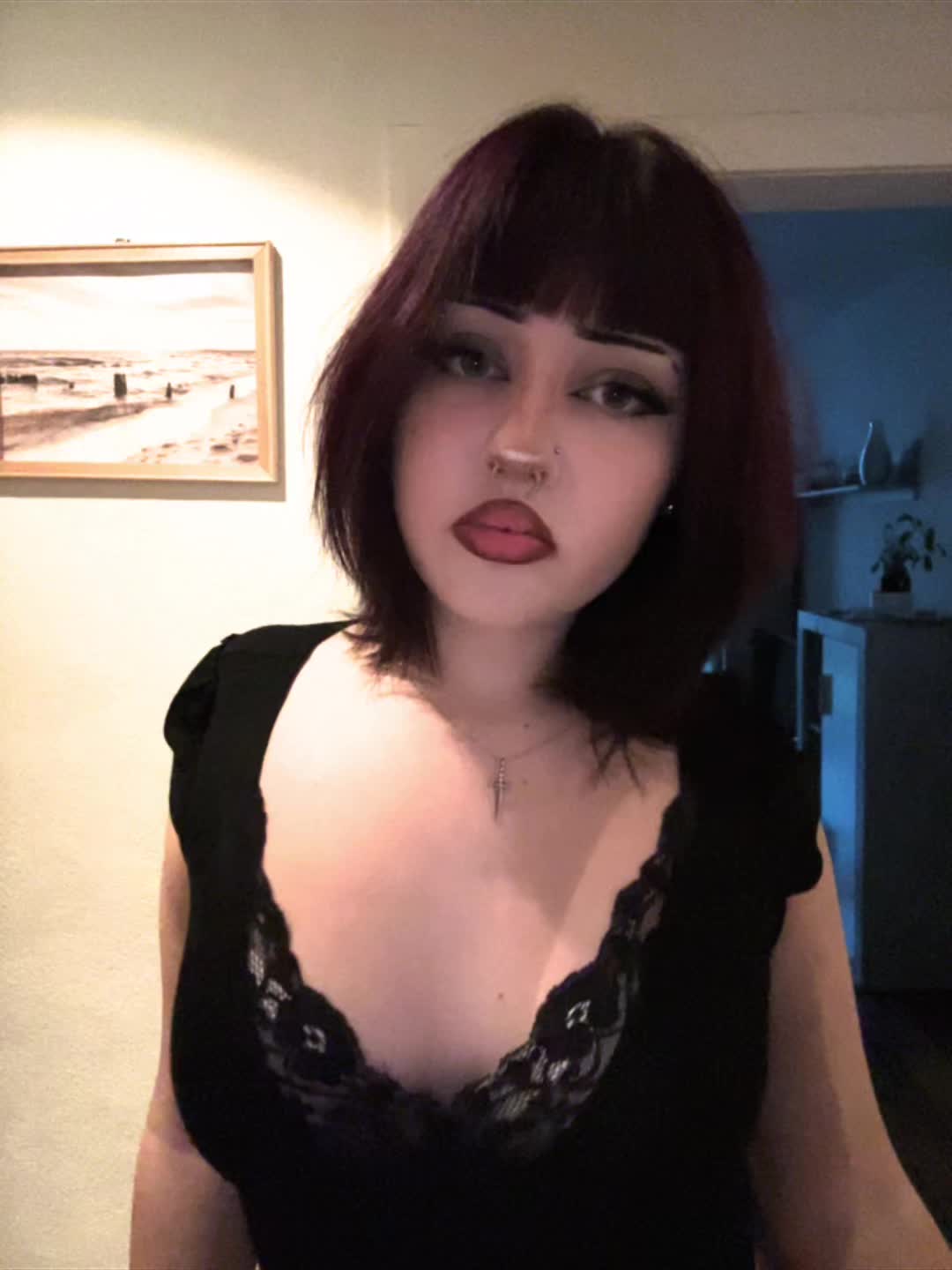 @꩜