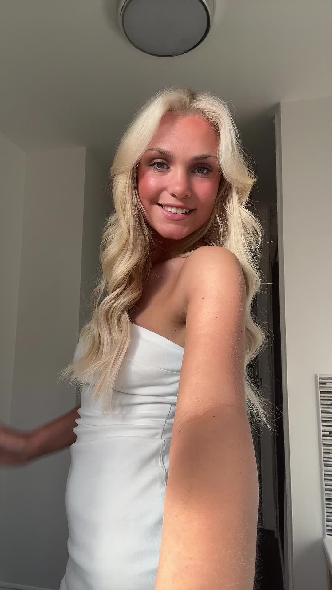 @hollymcmillann
