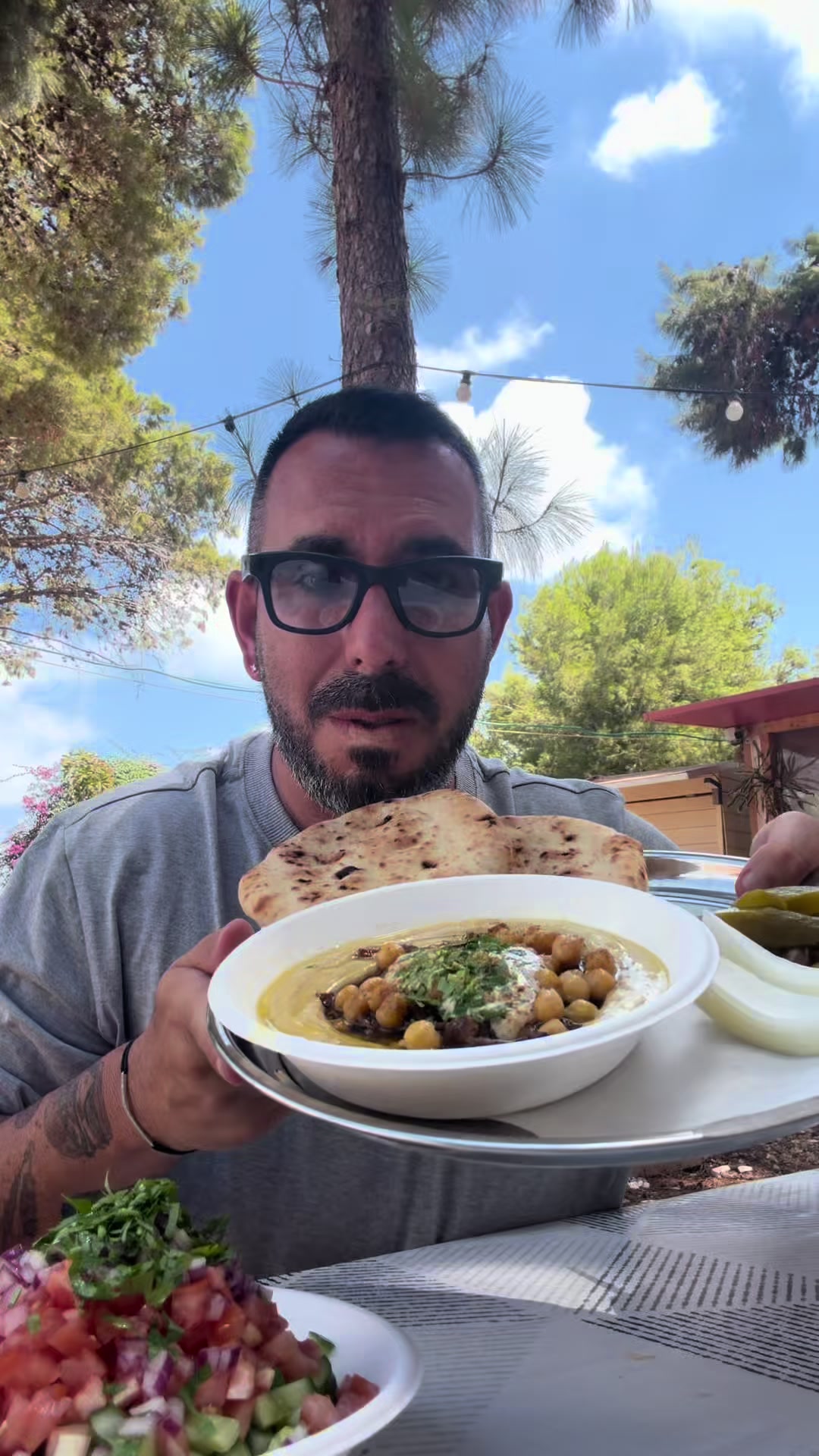@צחי אוכל את ישראל 🇮🇱