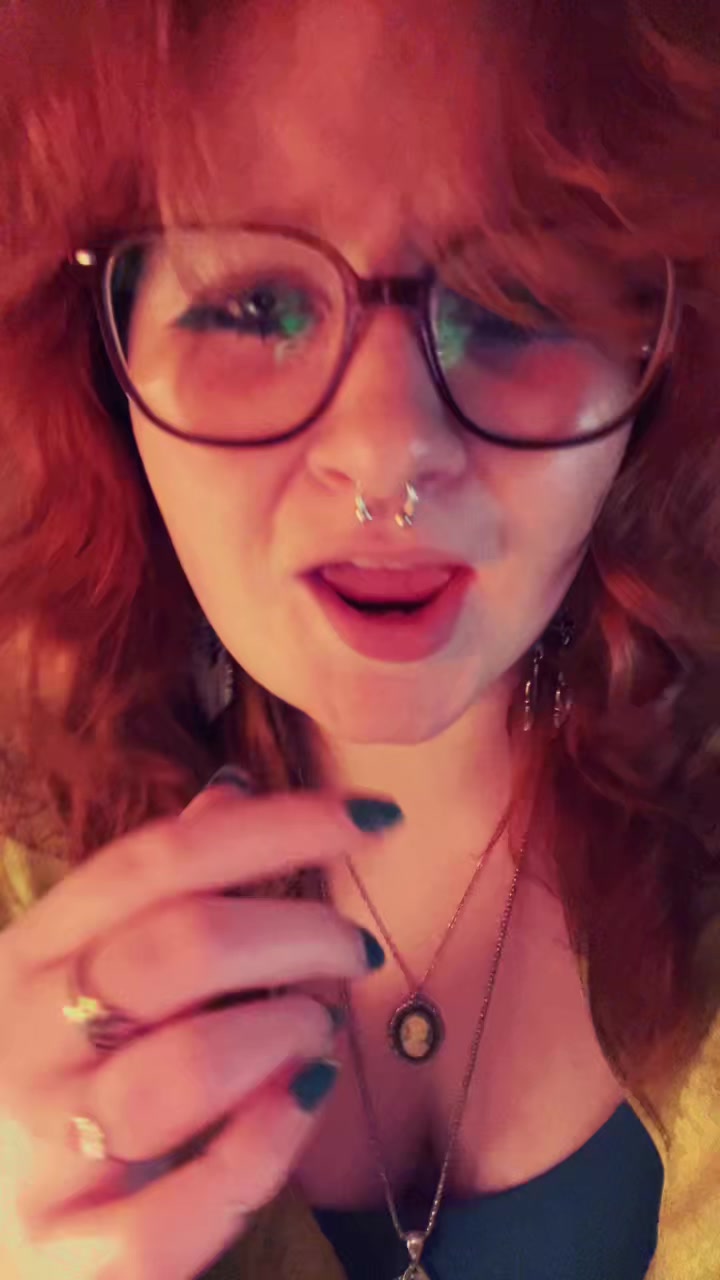@Clem ☮️