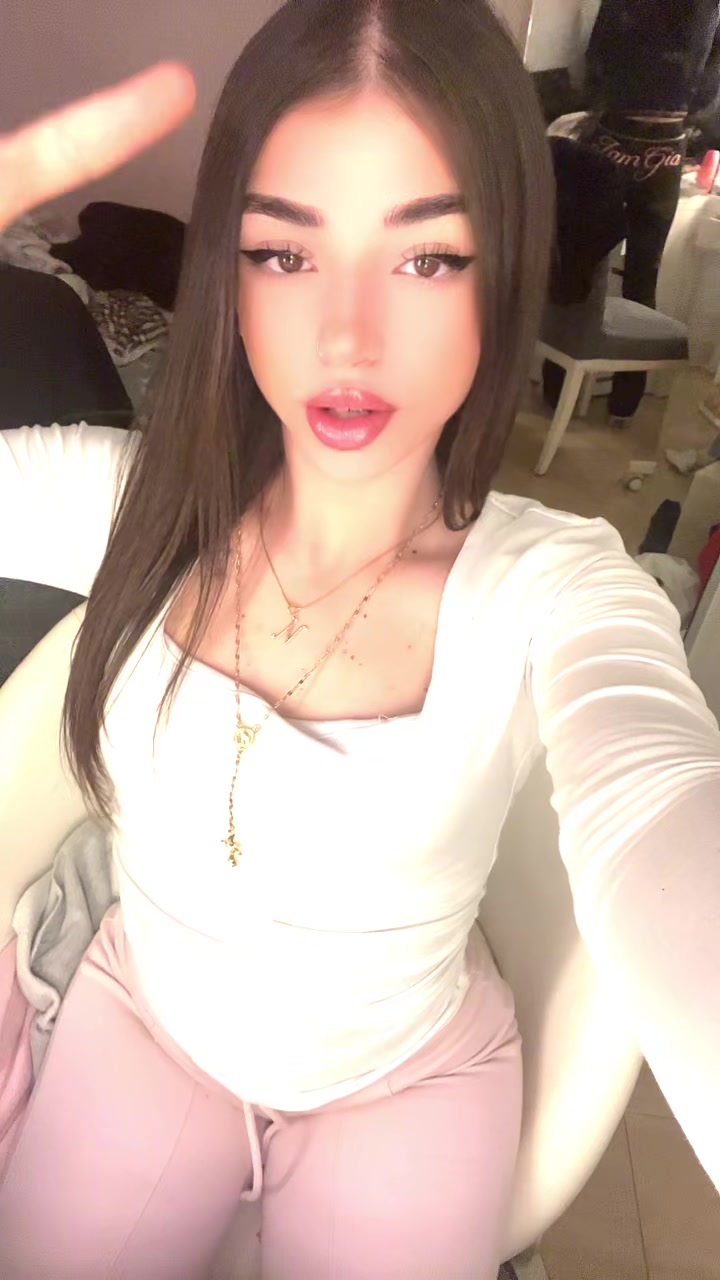 @Bbyksssss_
