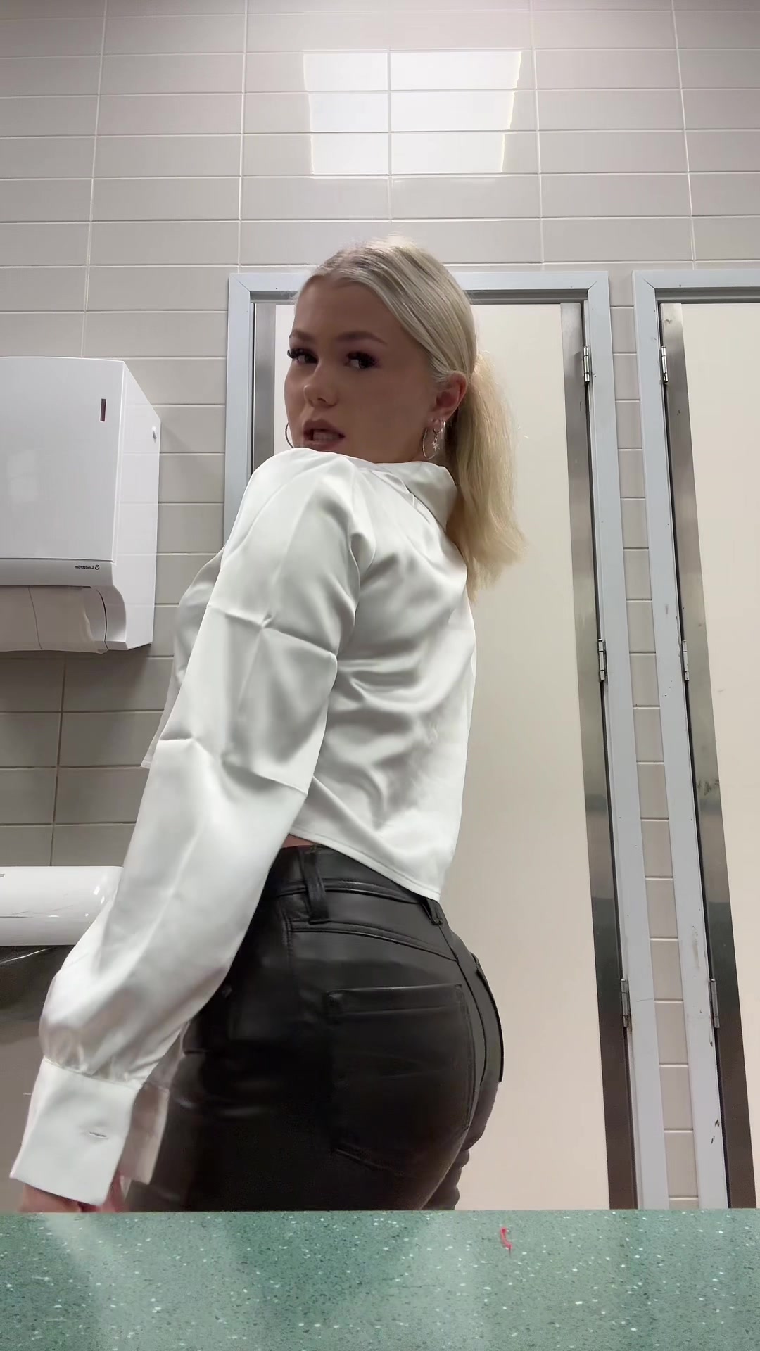 @saanakristiinaaa