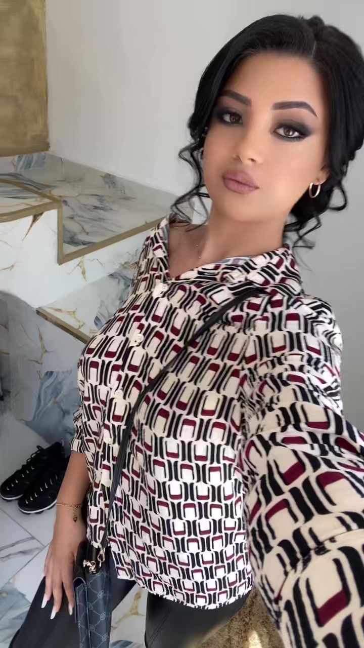 @Analisa