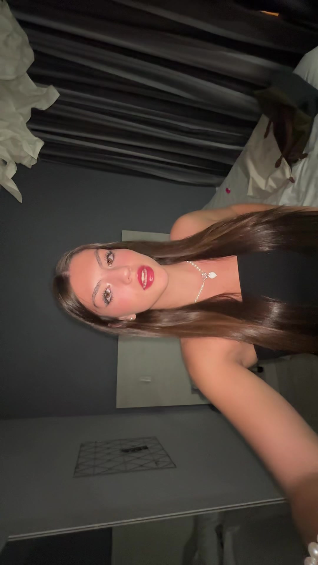 @_el0isaa_