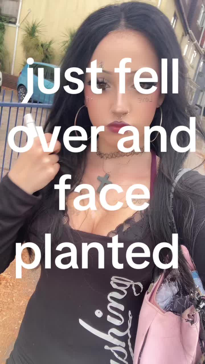 @🕷️