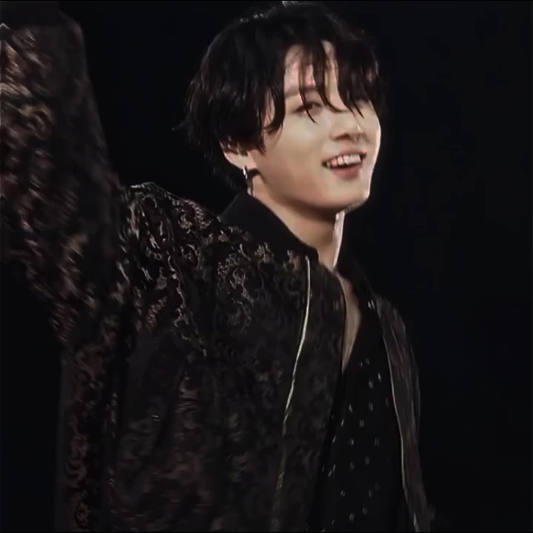 @✧･ﾟ:Jungkook:･ﾟ✧