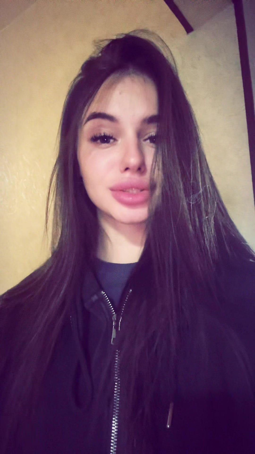 @𝒱𝒾💋