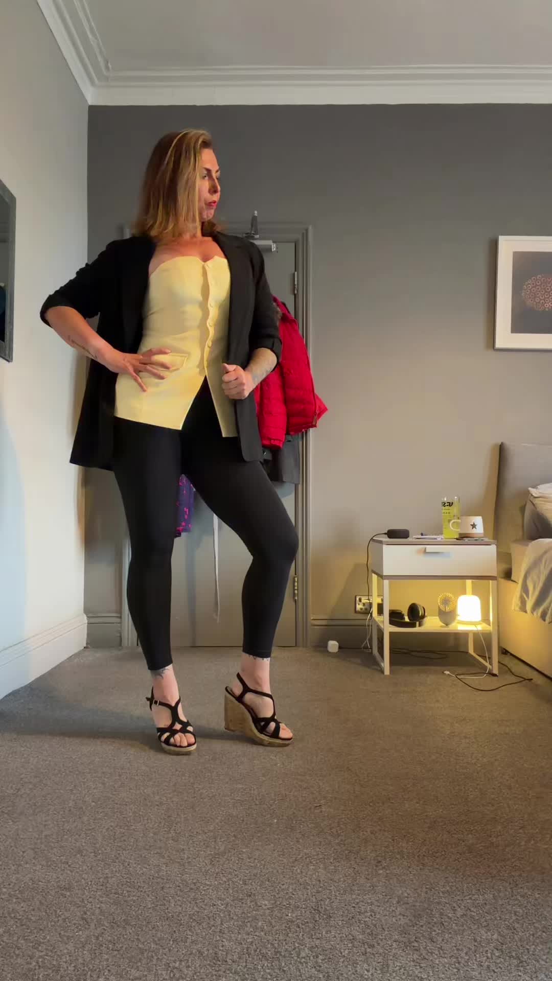 @A_girl_in_the_hills