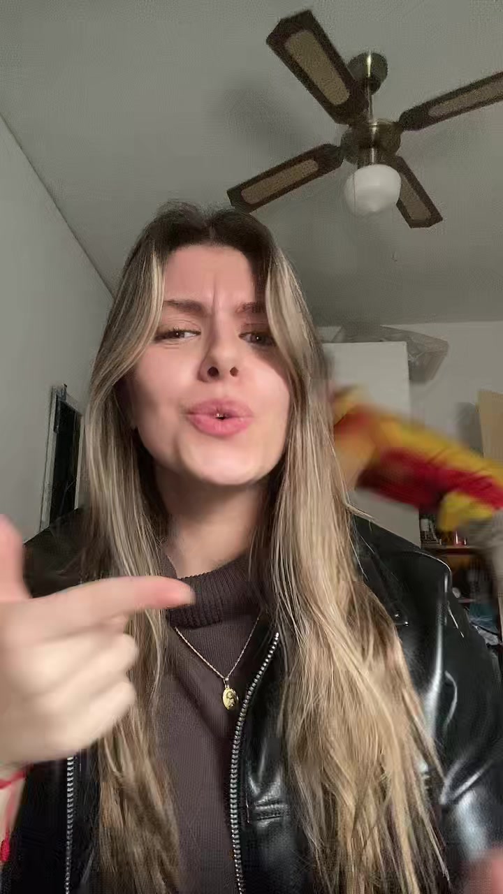 @celia medina🦦