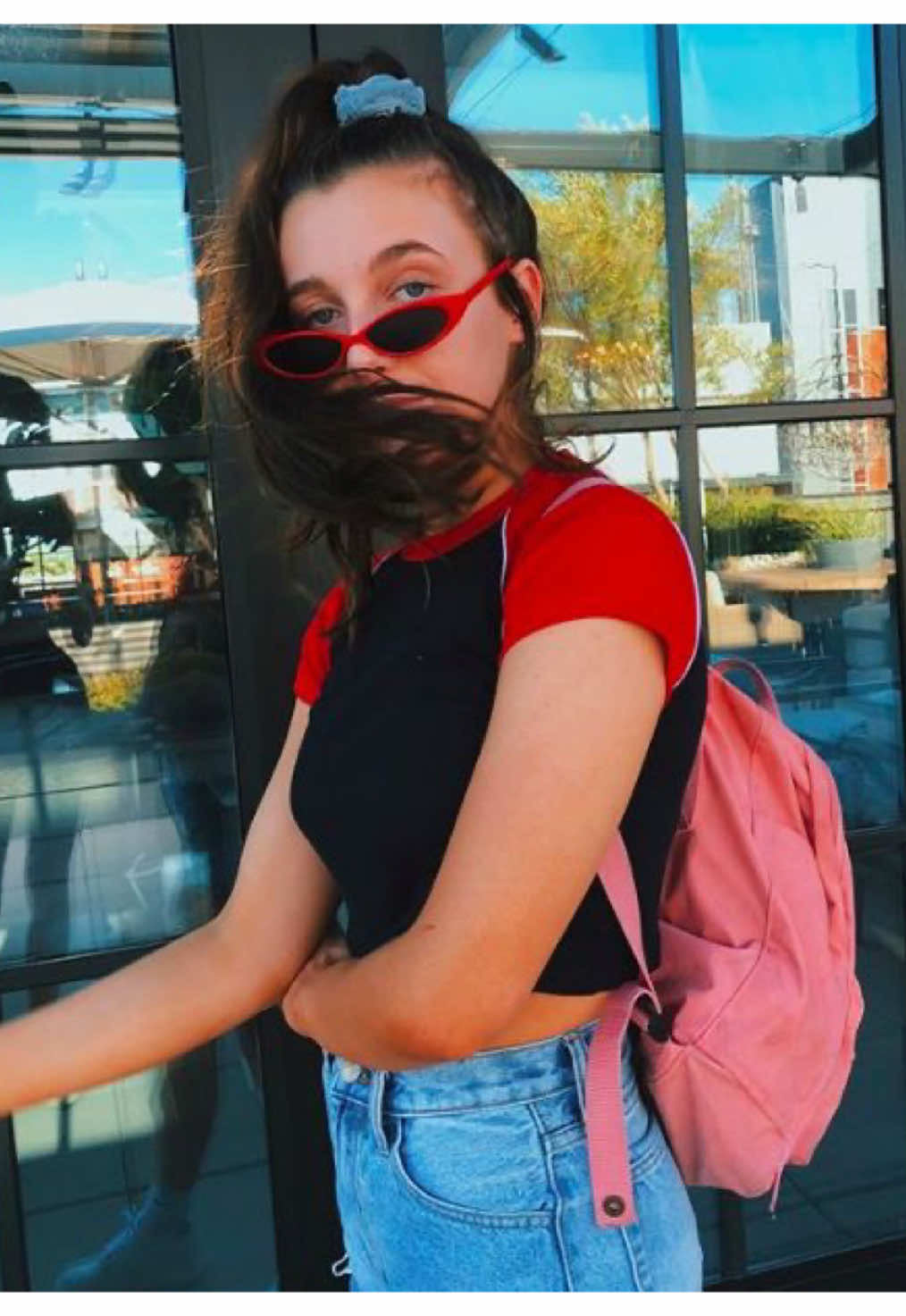 @julisvelos ❦