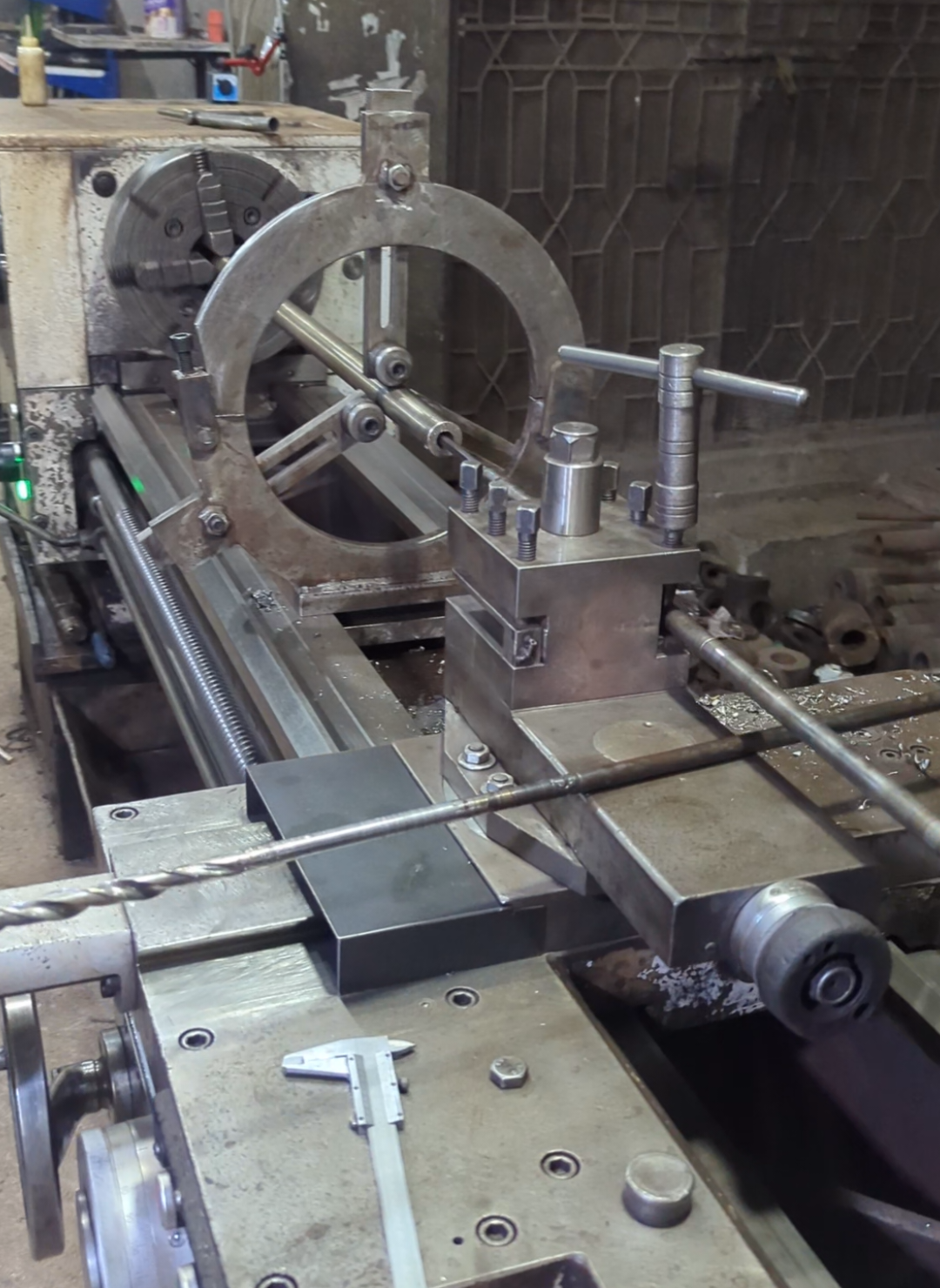 @00 lathe works