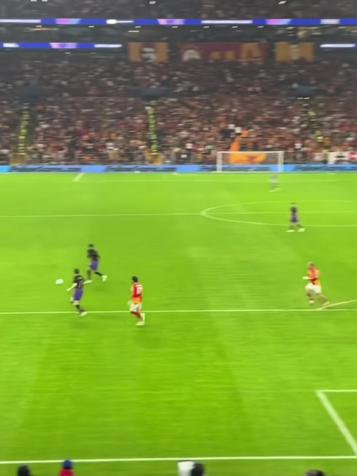 @Alexis10💙❤️