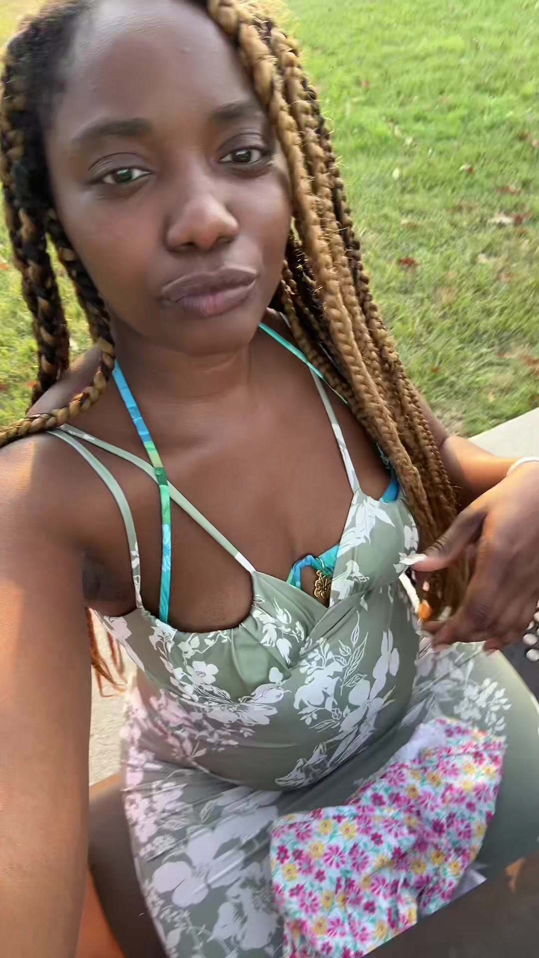 @EVERYTHINGISLUCY