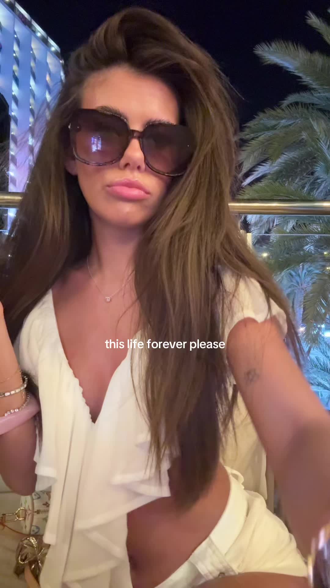 @poppylivingstonex