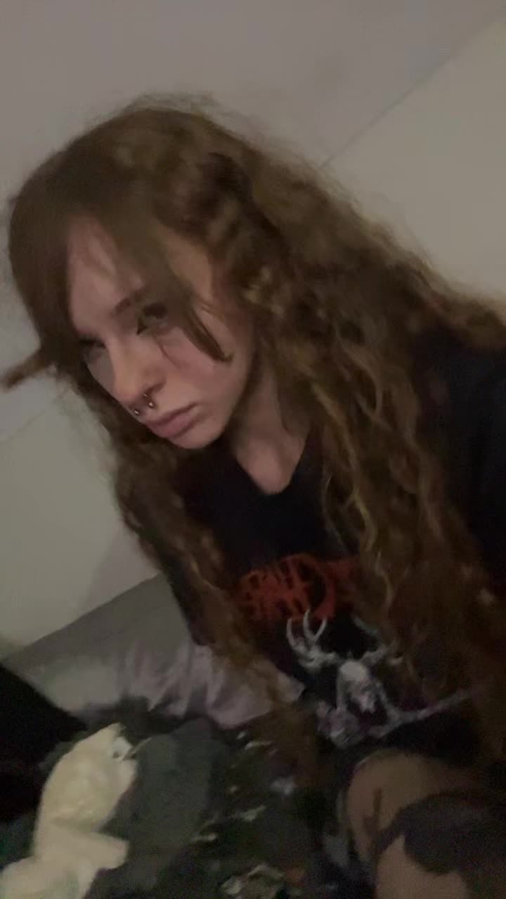 @sev3red4ever🕸️