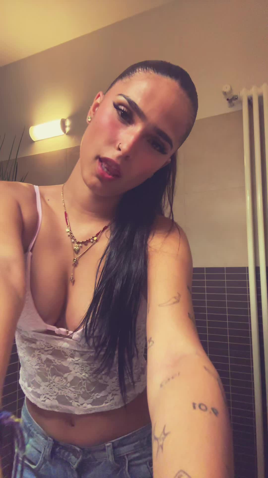@Ale