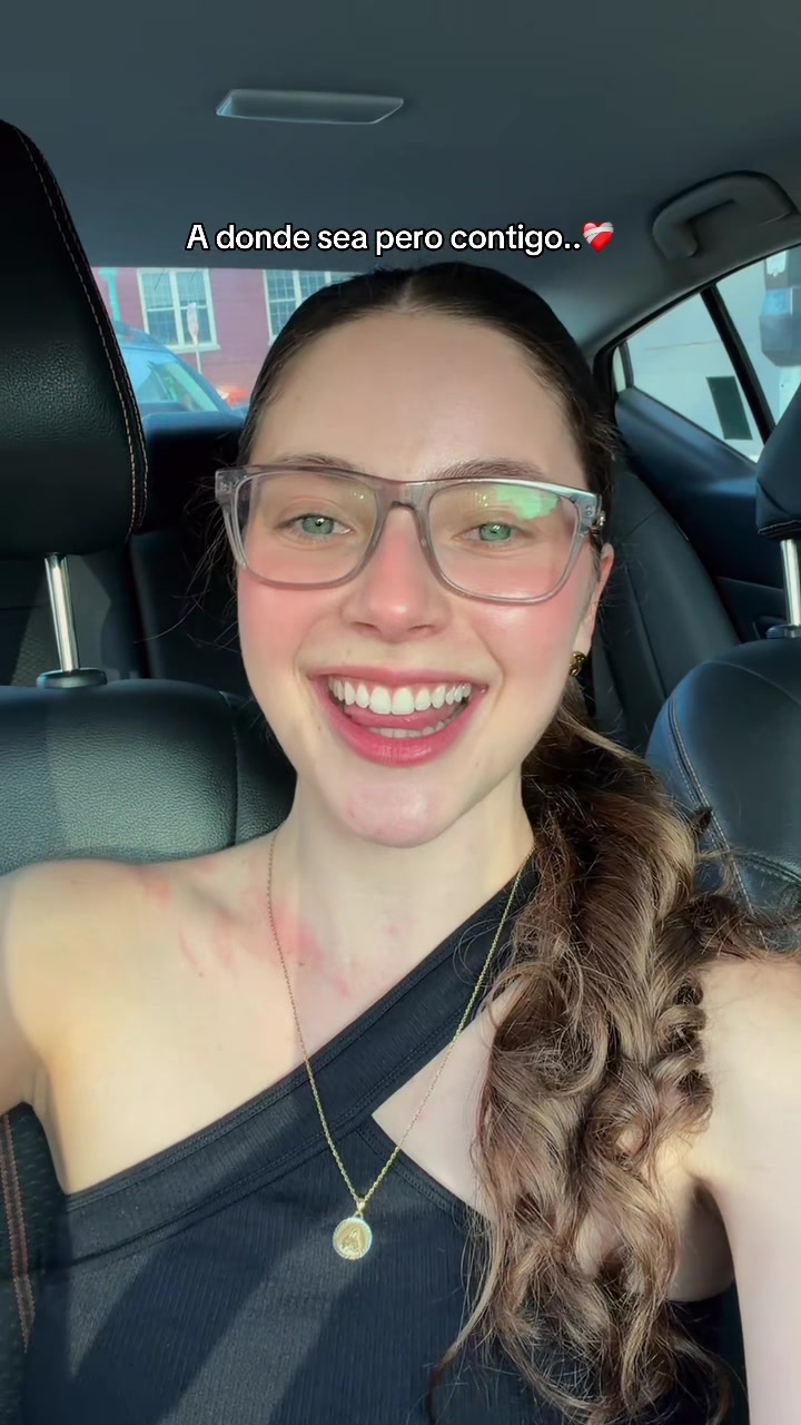 @María🦋