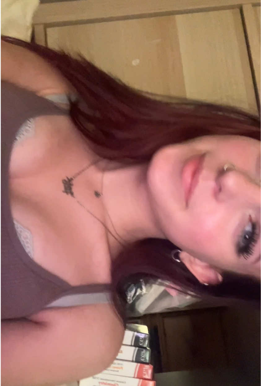 @elly ⍟ 🤍