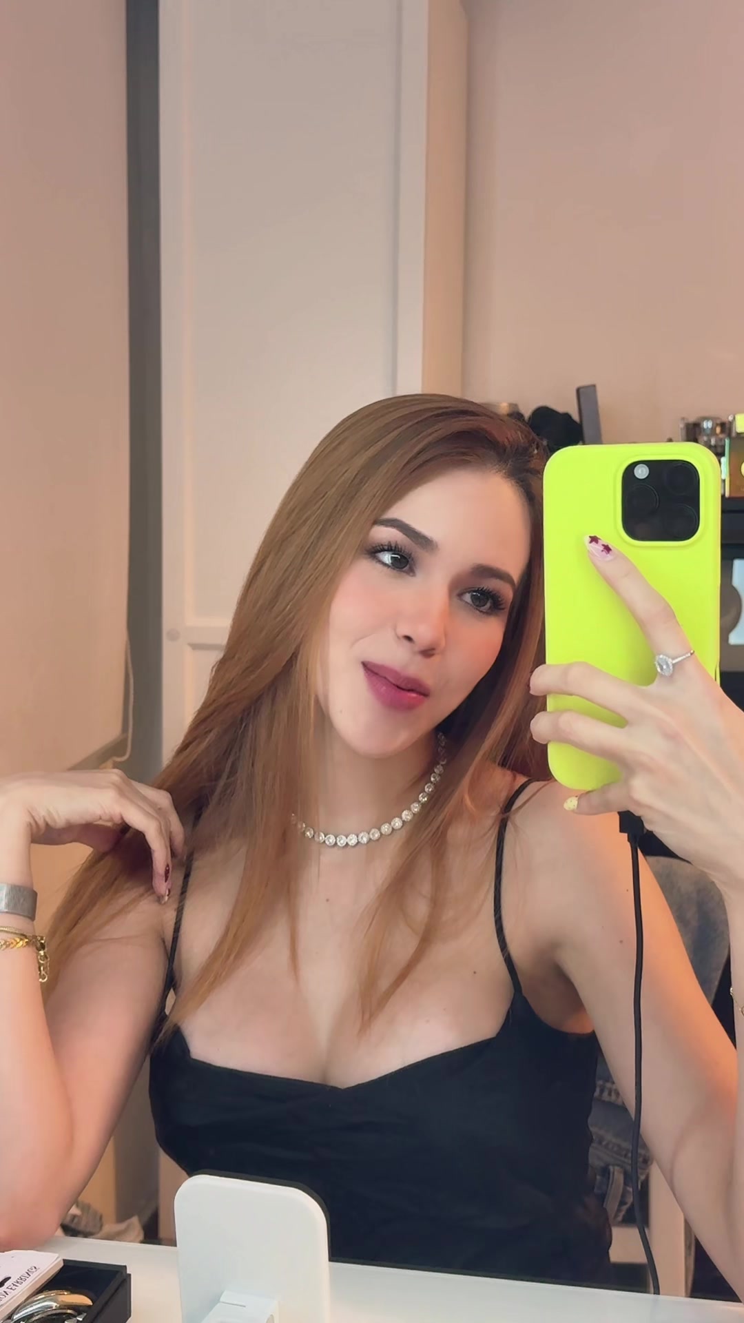 @Sarahoria