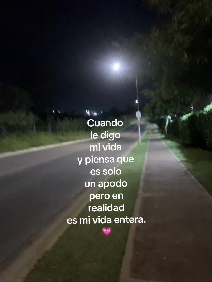 @👣.