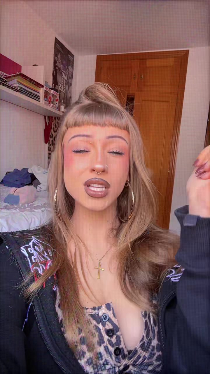 @lachikavampira