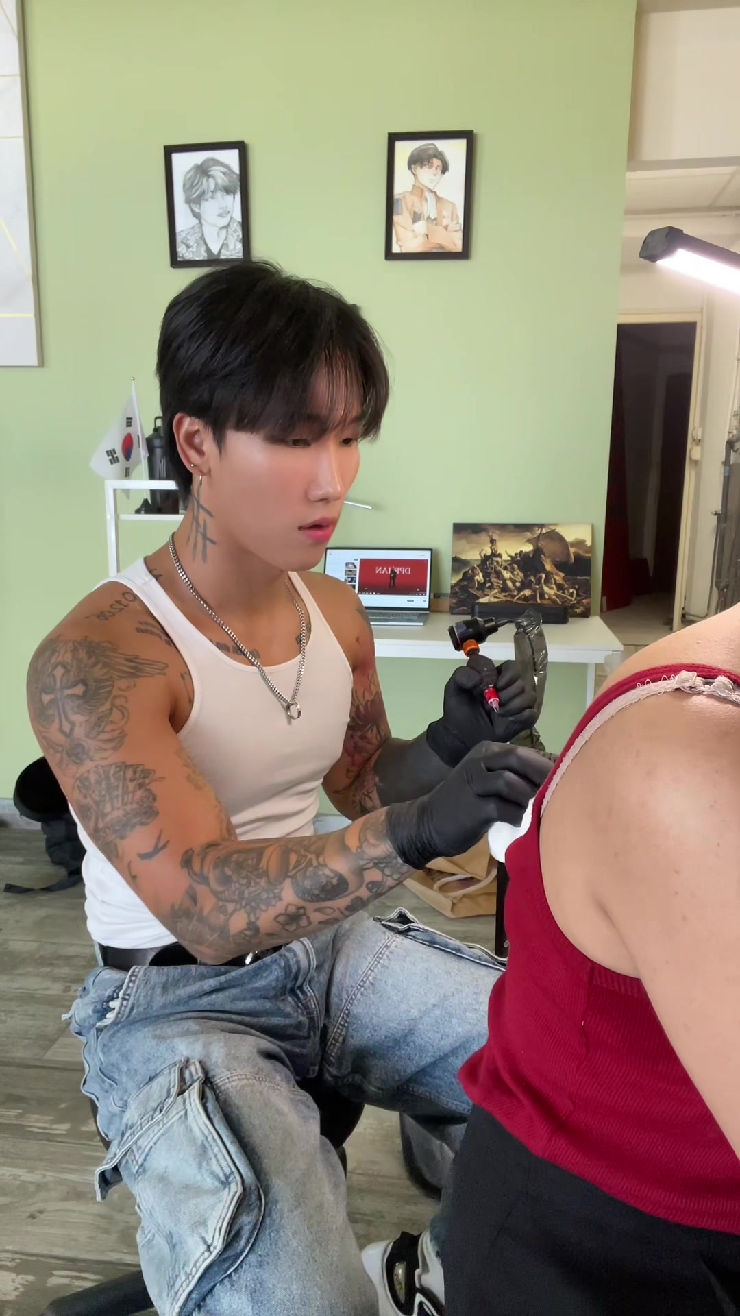 @Rozeahn_official