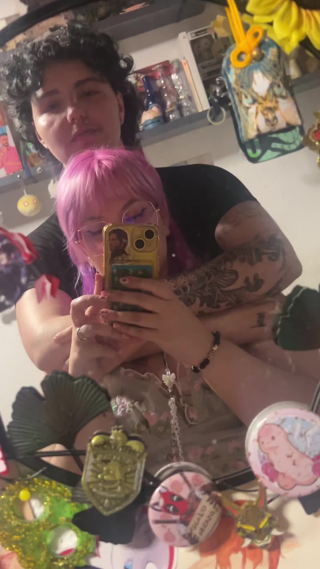 @ᵃ ʳ ᵗ ʰ ᵘ ʳ 🕯️🥐