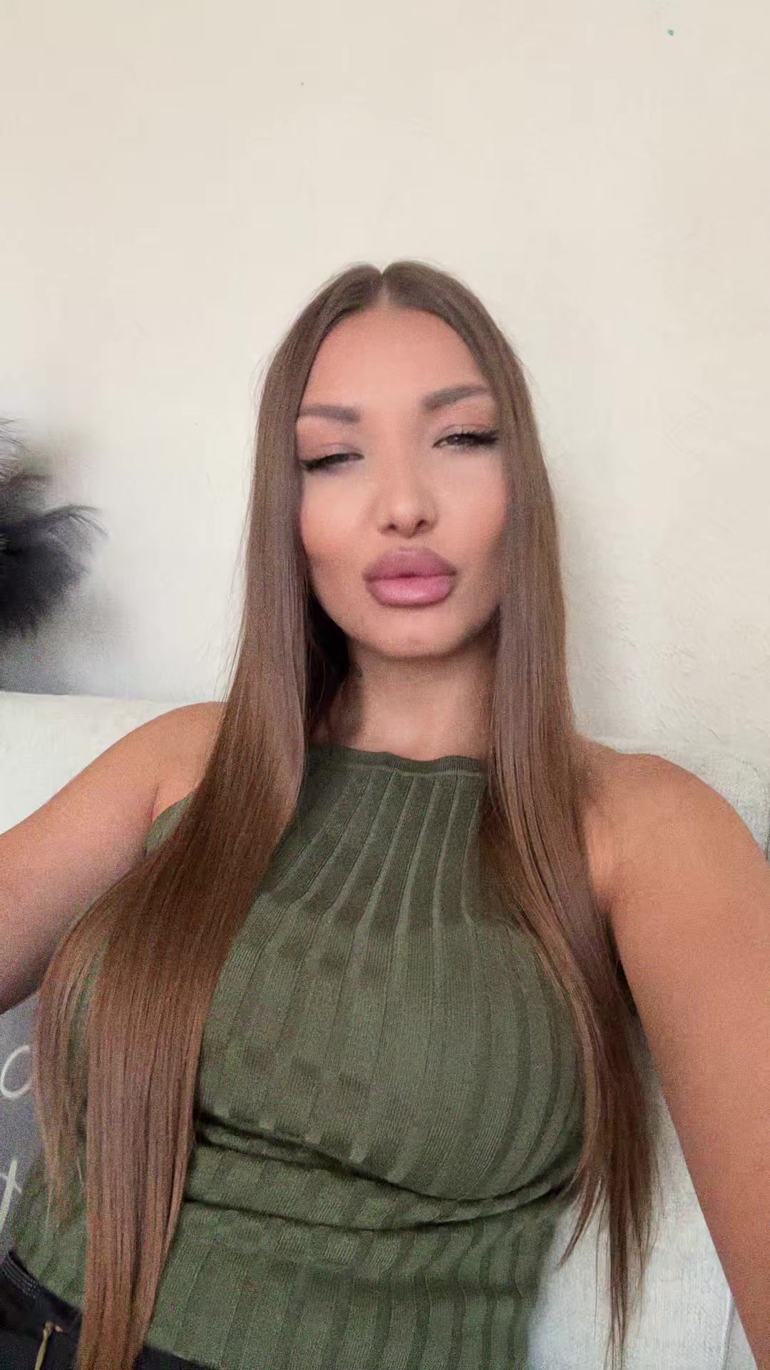 @loreelorennaa