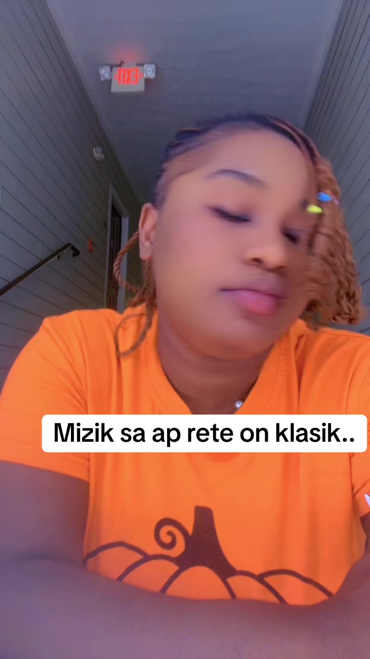 @Lyse🤍
