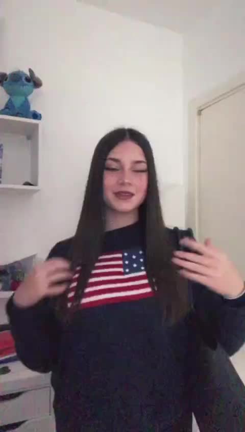 @𝓬𝓱𝓲𝓪𝓻𝓪⭐️