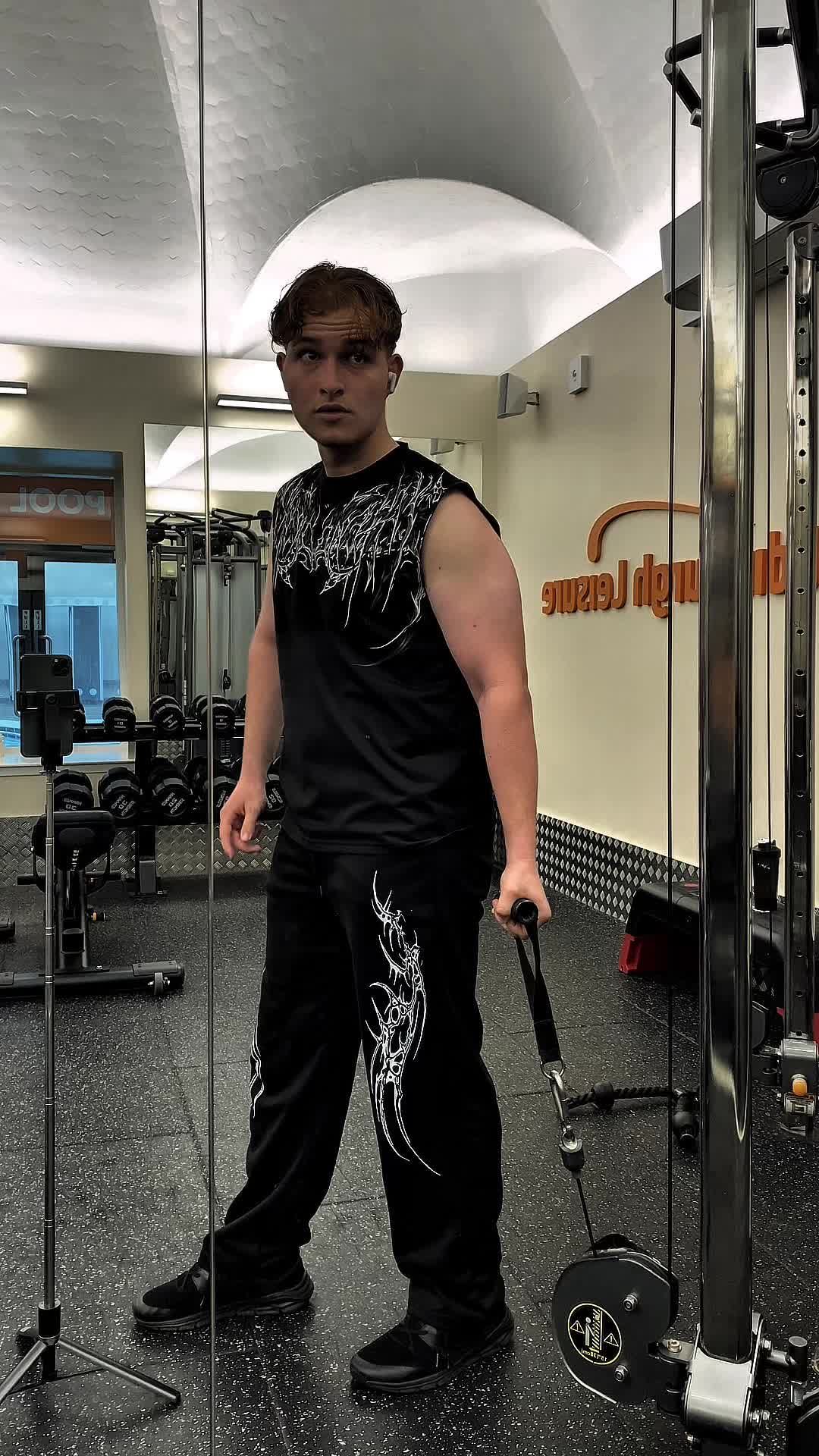 @Mo on a bulk