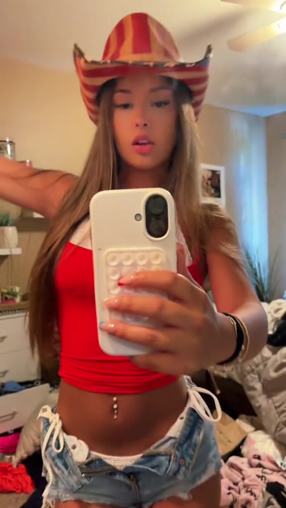 @👑