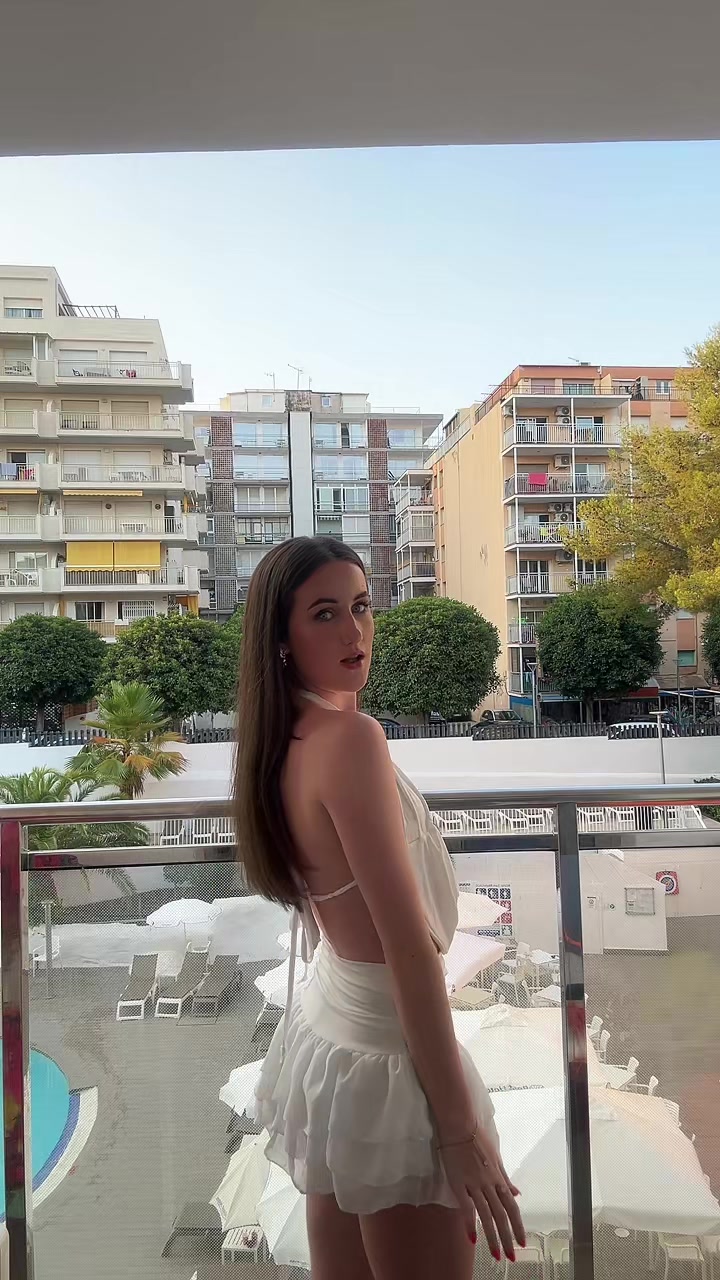 @Eléna 💋