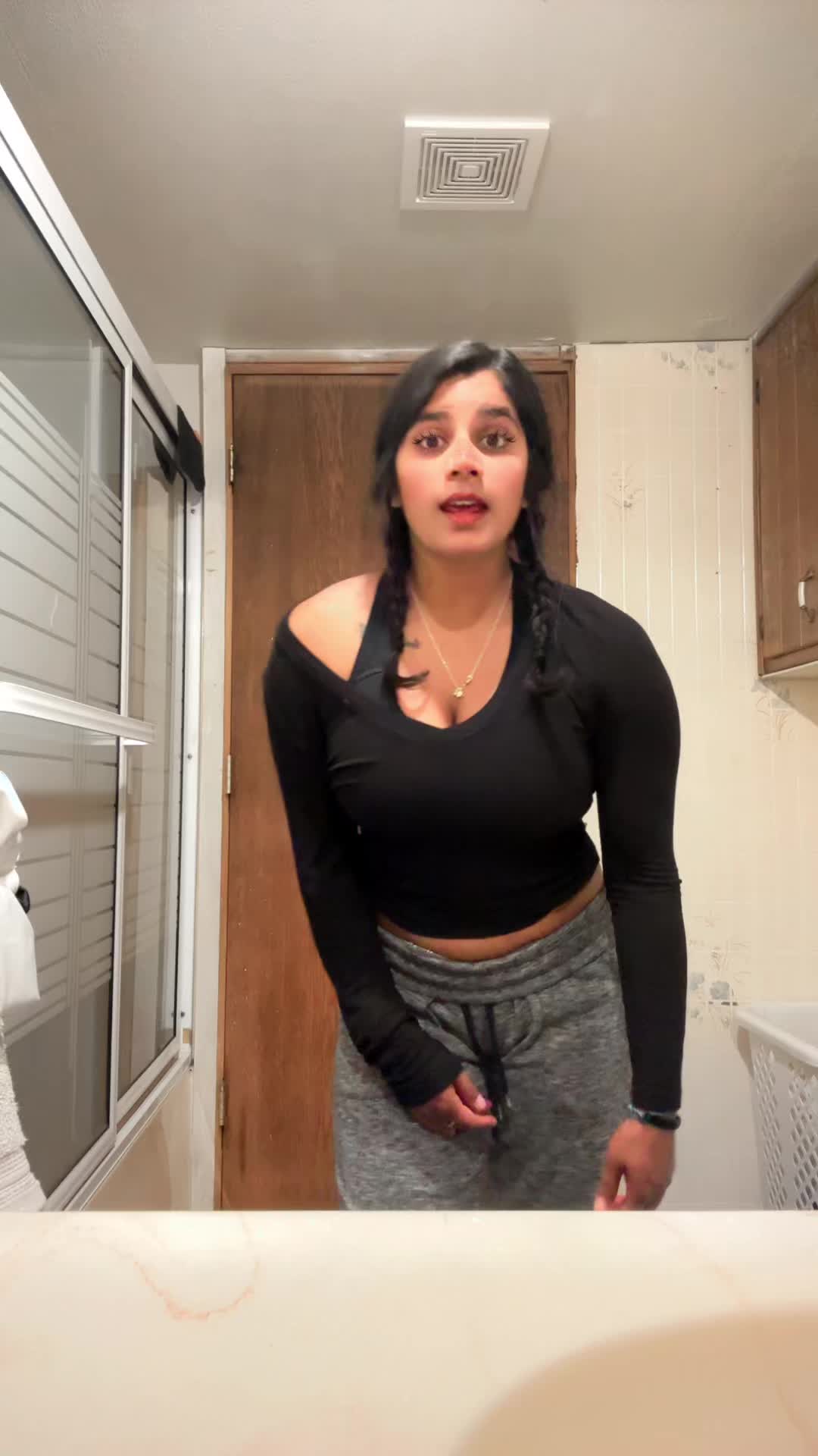 @Bhahawttie