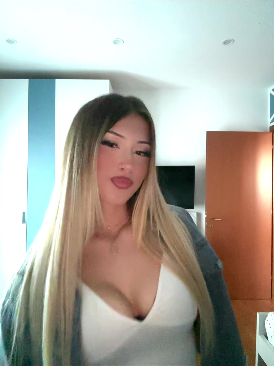 @𝐍 𝐎 𝐄 𝐌 𝐈