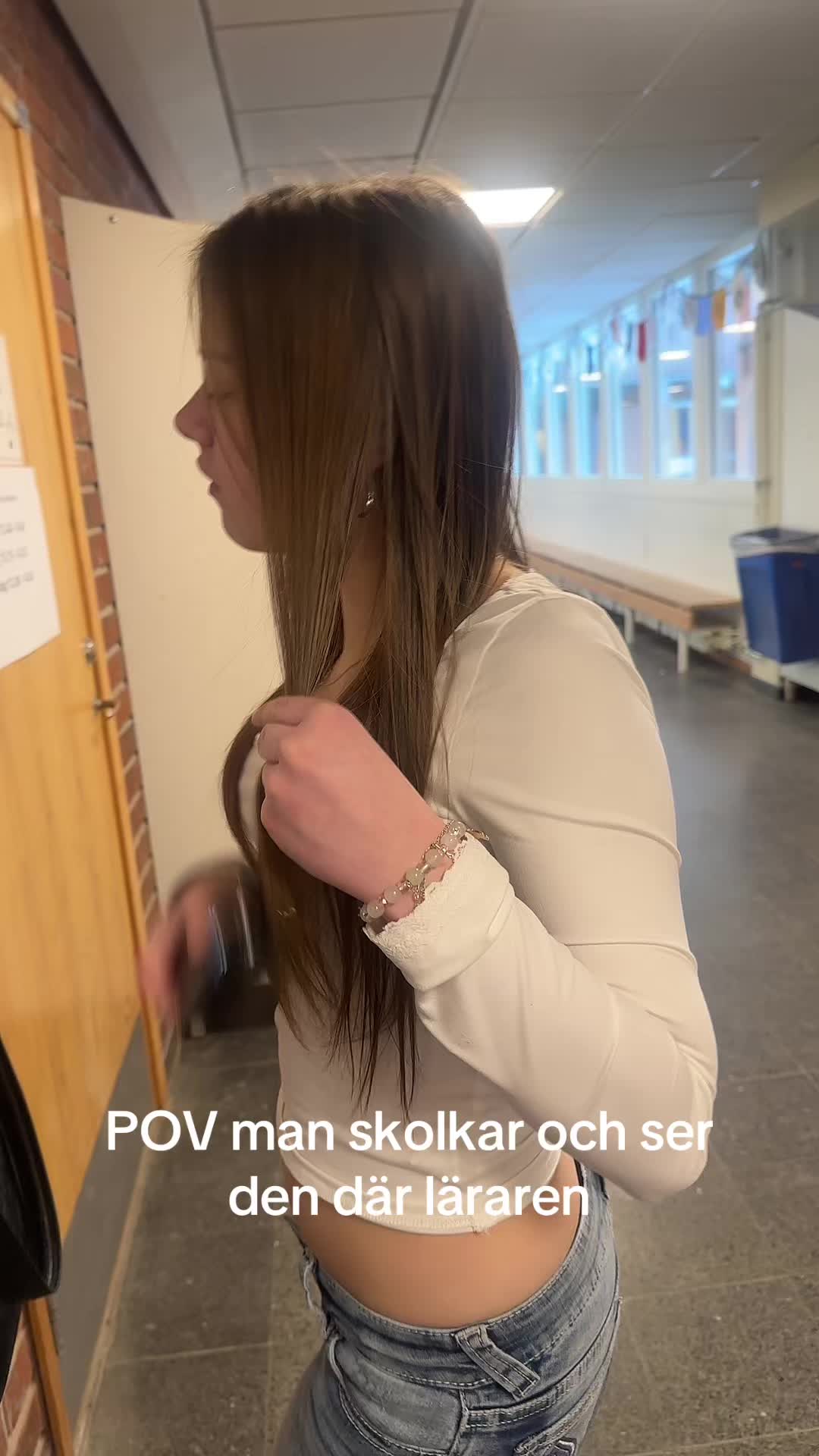 @Elena trajkovska😻