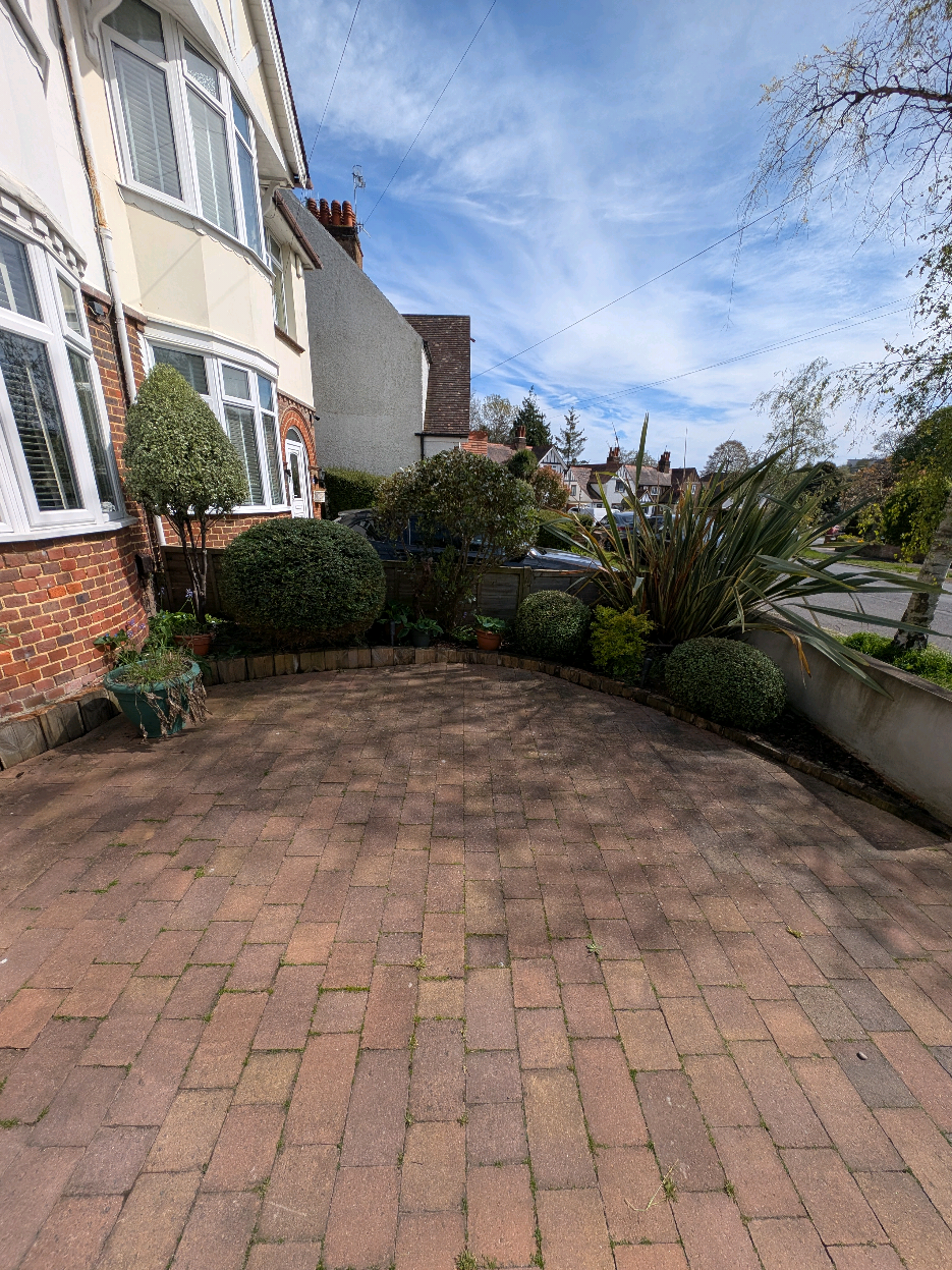 @Gary Hall Garden Services