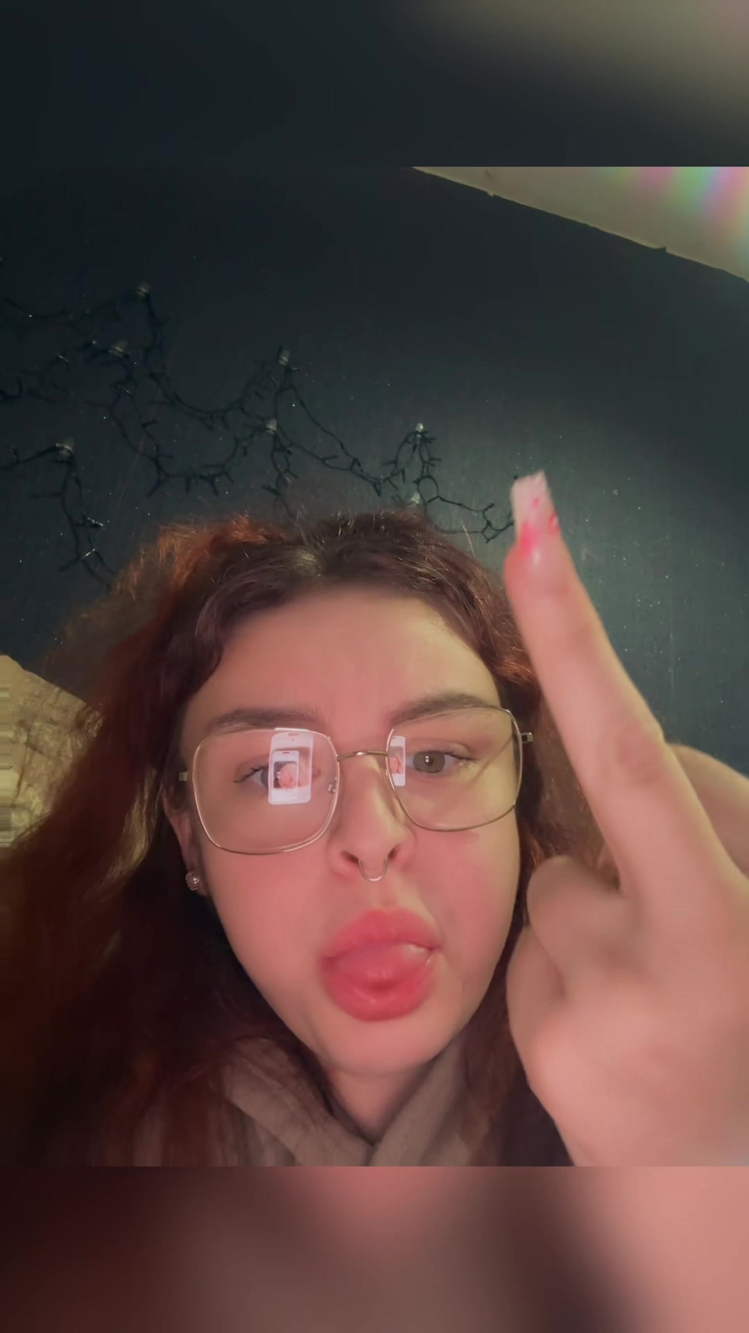 @shesmokesalotx