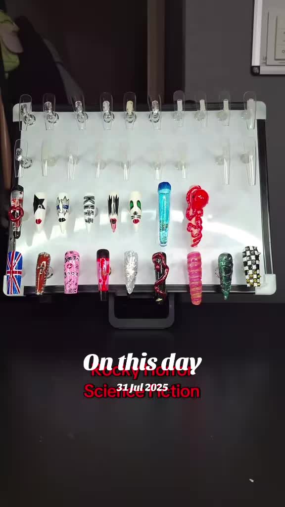 @Quirky Claws